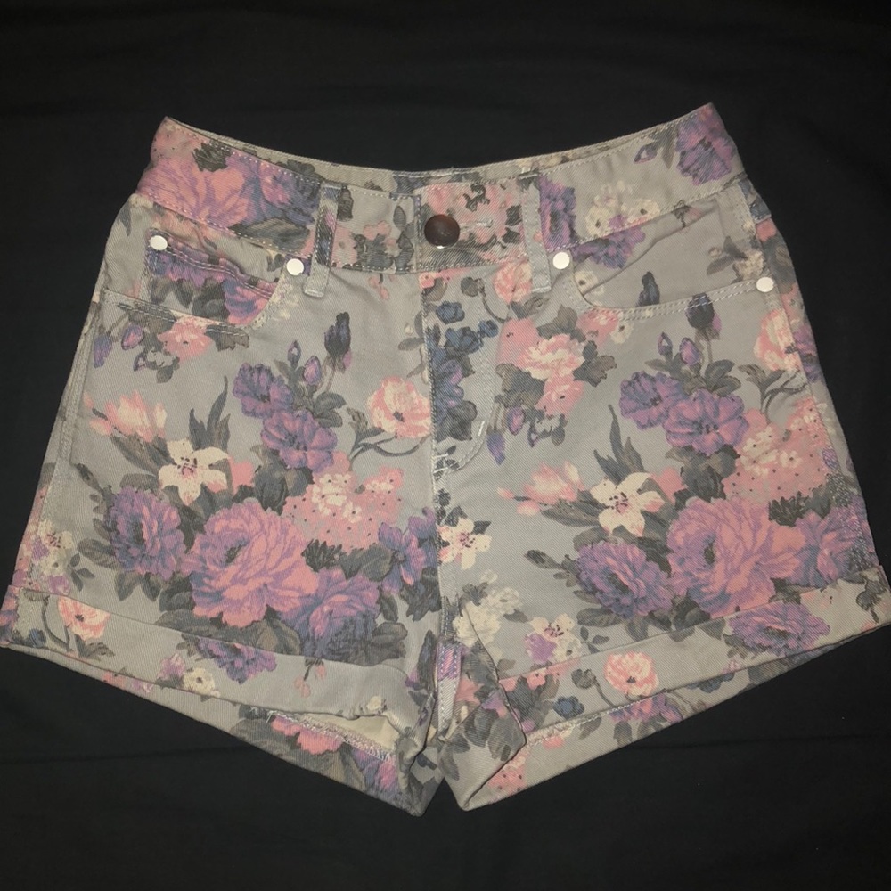 Kimchi Blue Pastel Floral High Waisted Shorts Sz 0